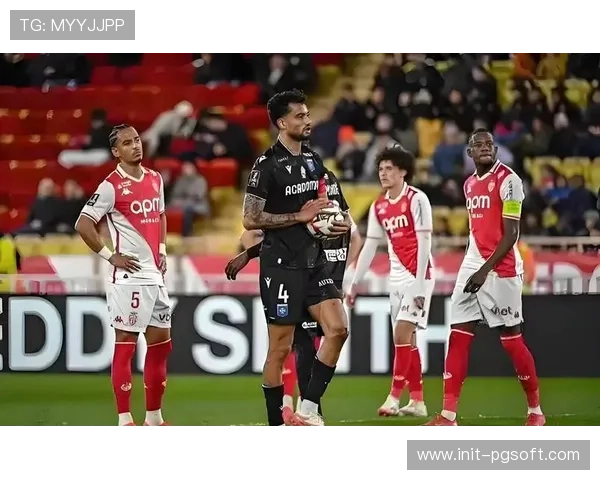 欧塞尔3-1大胜梅斯保级希望重燃，积分差距缩小至5分